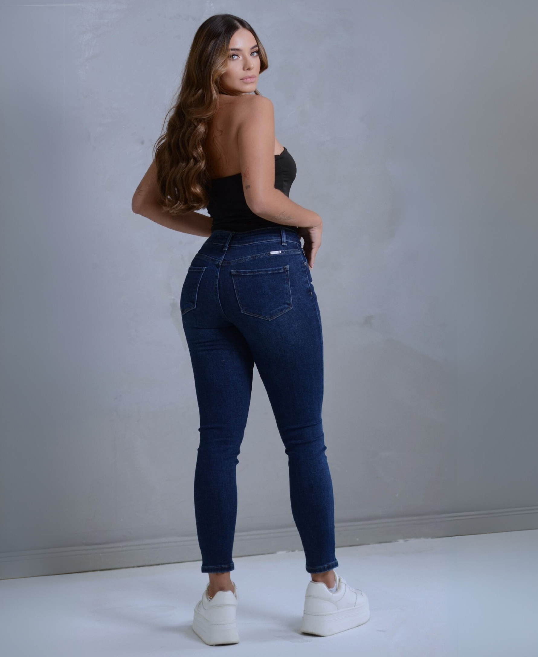 Dark Blue Classic Jeans