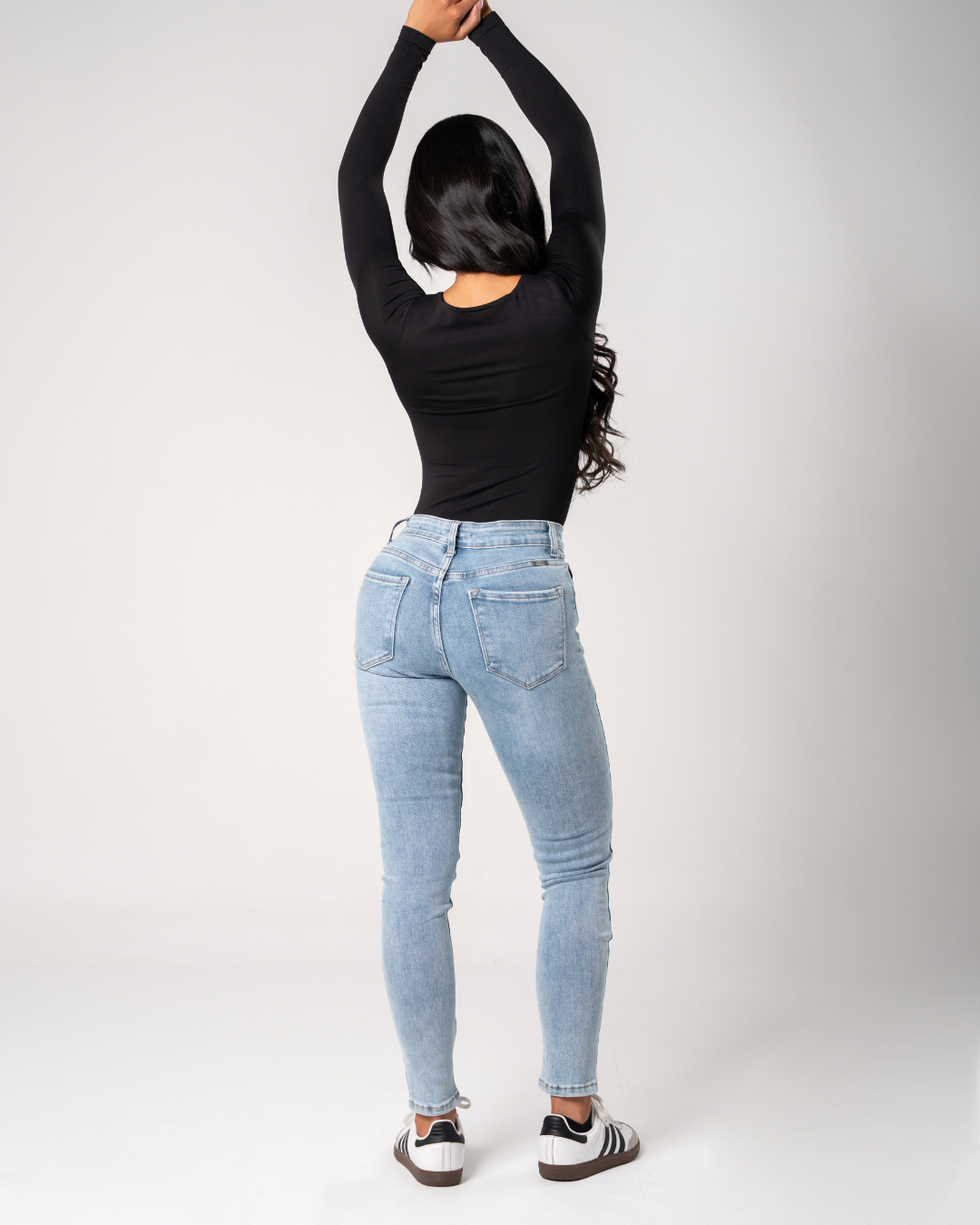 Contour Skinny