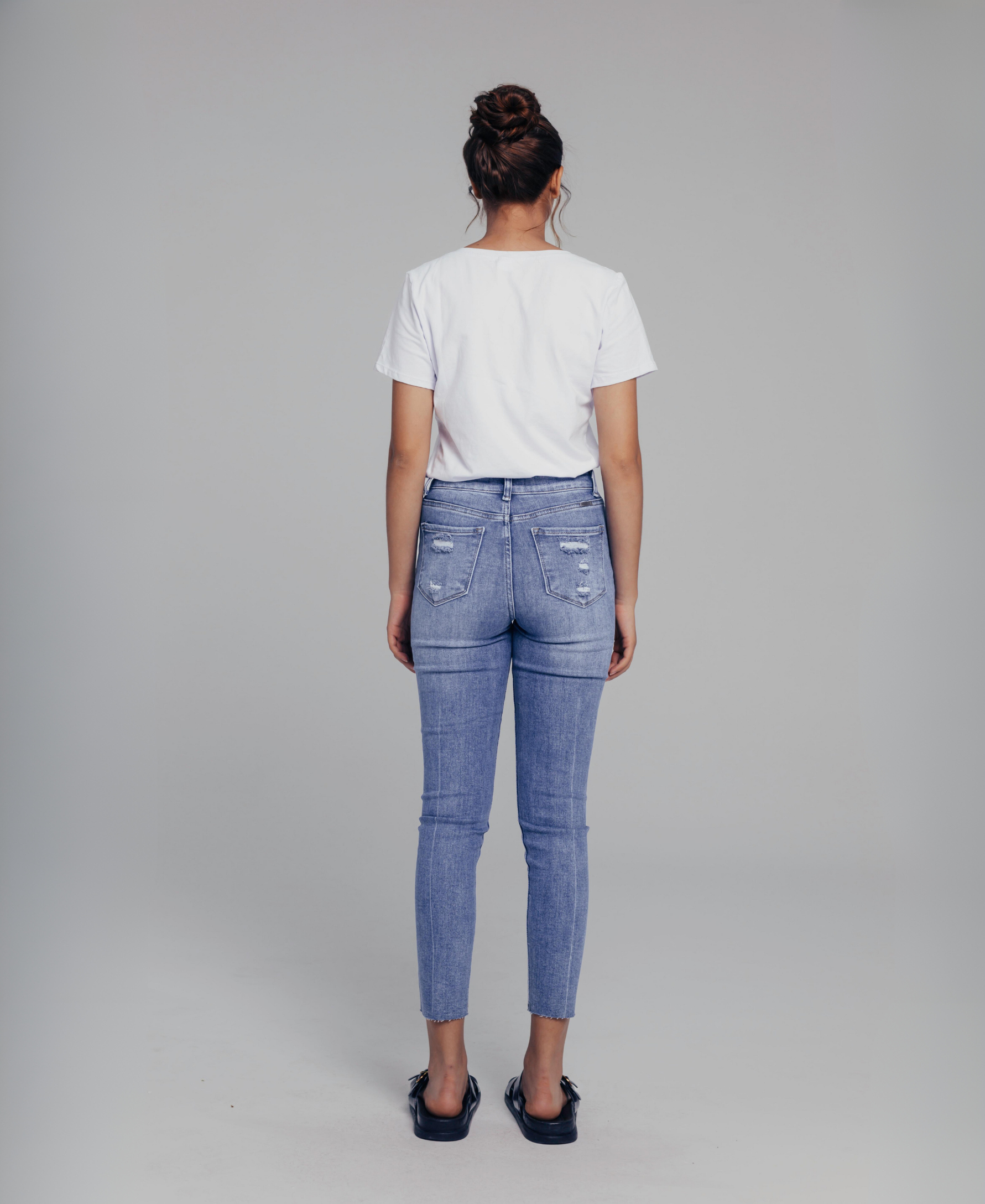 Skinny Jeans with Hem Stitching